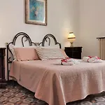 Chez Moi Charme B&B