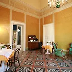 Chez Moi Charme B&B 4*