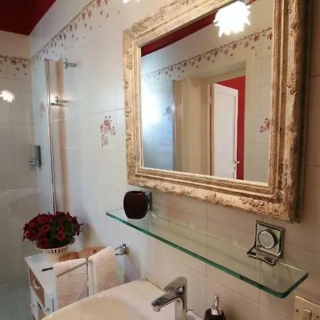 Chez Moi Charme Bed & Breakfast 4*