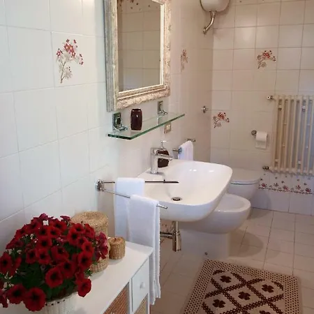 Chez Moi Charme 4*
