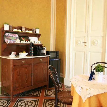 Chez Moi Charme Bed & Breakfast Lecce