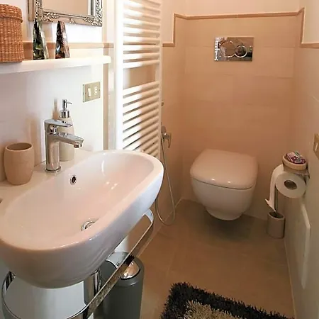 Chez Moi Charme 4*