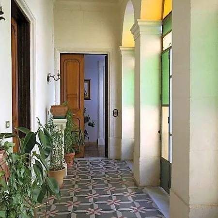 Chez Moi Charme Frühstückspension 4*