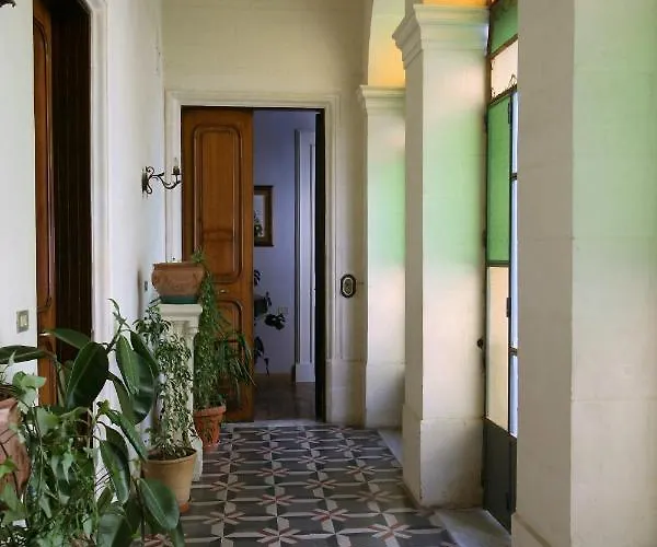 Bed & Breakfast Chez Moi Charme 4*