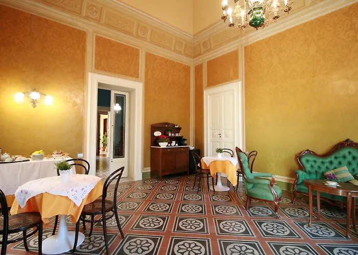 Chez Moi Charme Bed & Breakfast 4*