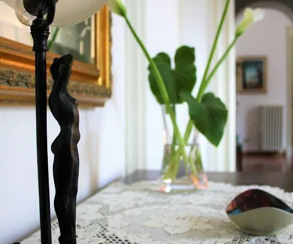 Chez Moi Charme Bed & Breakfast 4*